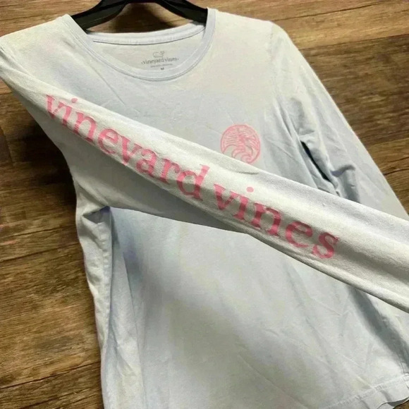 Vineyard Vines Light Blue Long Sleeve Top - Picture 6 of 6